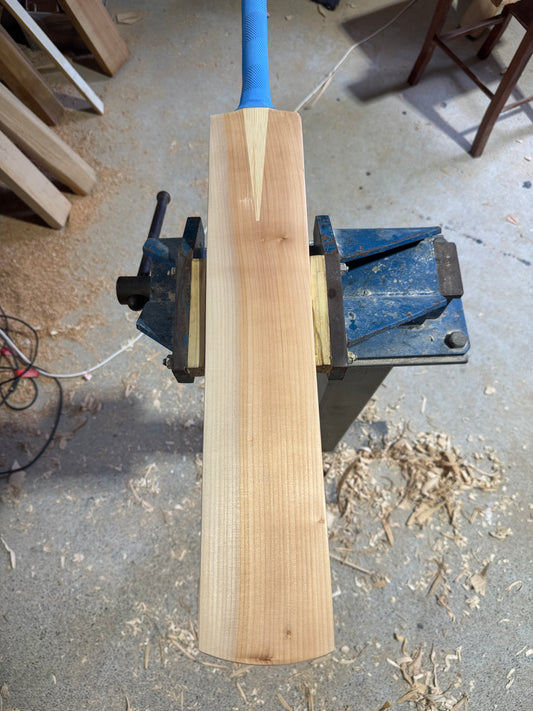 Pro LE 50+ Replica 1 of 1